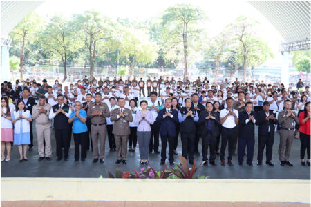 การเคหะแห่งชาติ ร่วมลงนามในบันทึกข้อตกลงให้ความร่วมมือ ตามโครงการชุมชนบำบัดอย่างยั่งยืนในตำบลแพร่ระบาดยาเสพติดสูงสุด 100 ตำบล ตามนโยบายเร่งด่วนของรัฐบาลในพื้นที่แขวงดินแดง